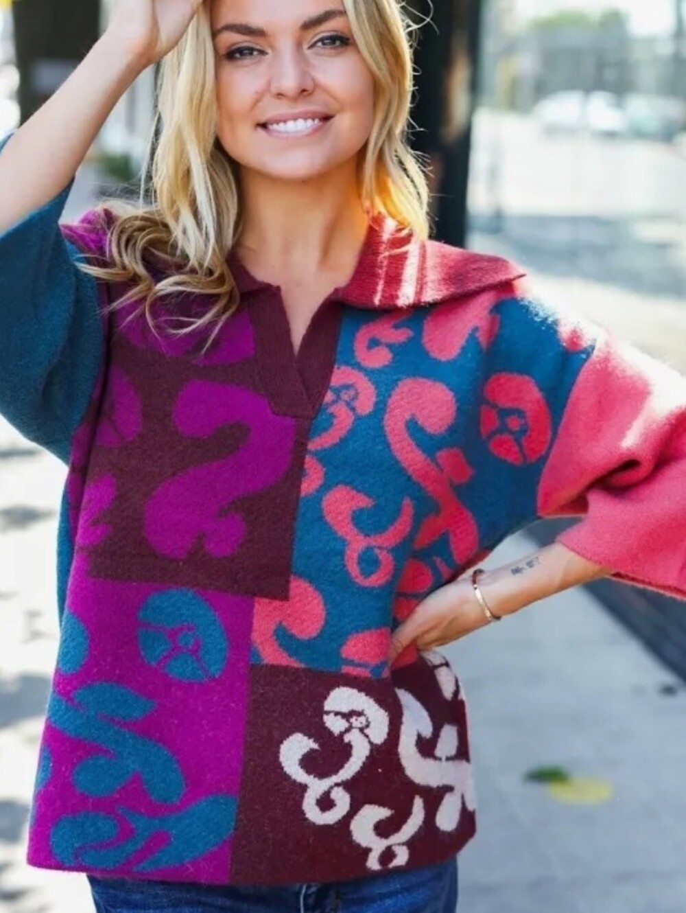 Entro Abstract Artsey Boho Retro Bold Statement V-Neck Cottagecore Sweater NWT